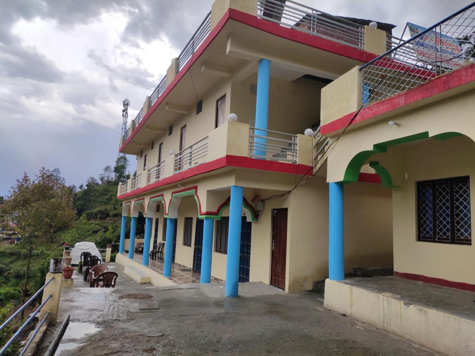 Prince Homestay & Restaurant Rudraprayāg Екстериор снимка