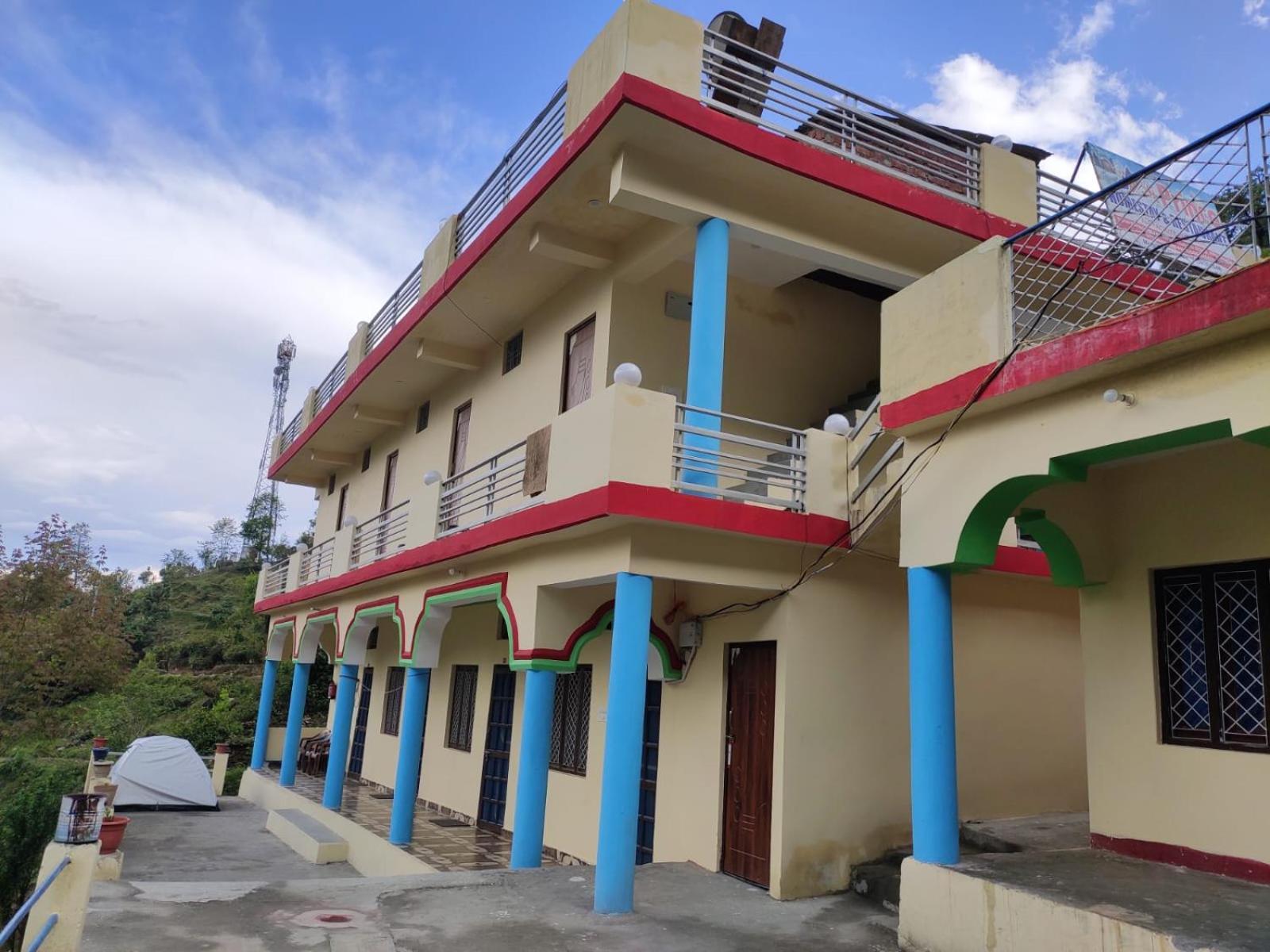Prince Homestay & Restaurant Rudraprayāg Екстериор снимка