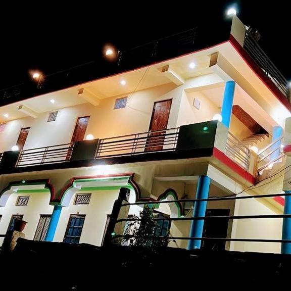 Prince Homestay & Restaurant Rudraprayāg Екстериор снимка