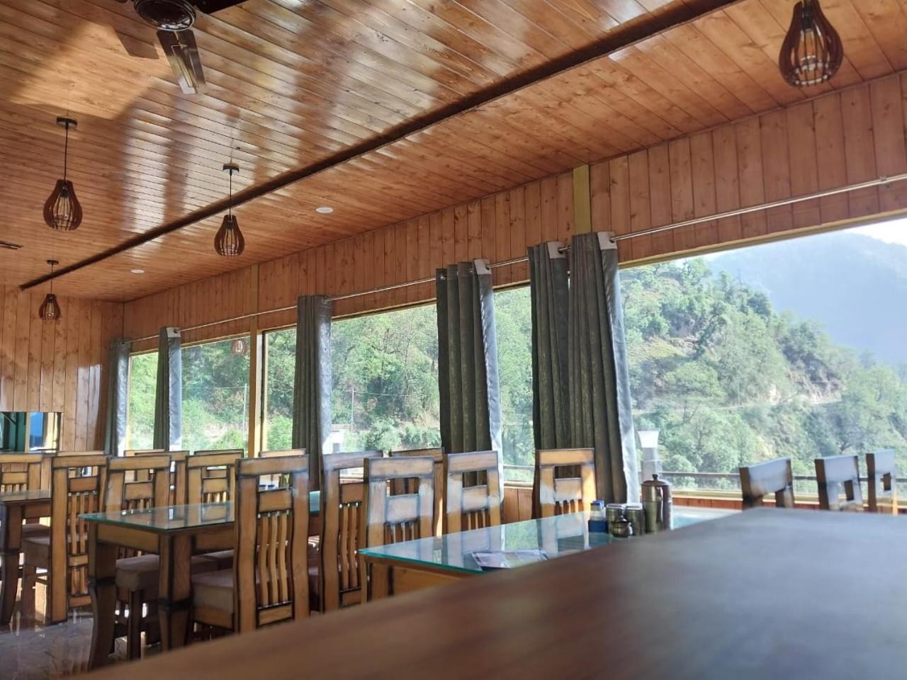 Prince Homestay & Restaurant Rudraprayāg Екстериор снимка