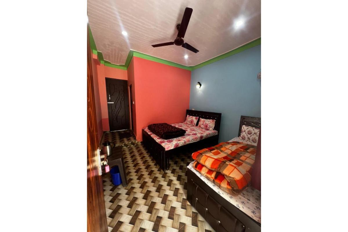 Prince Homestay & Restaurant Rudraprayāg Екстериор снимка